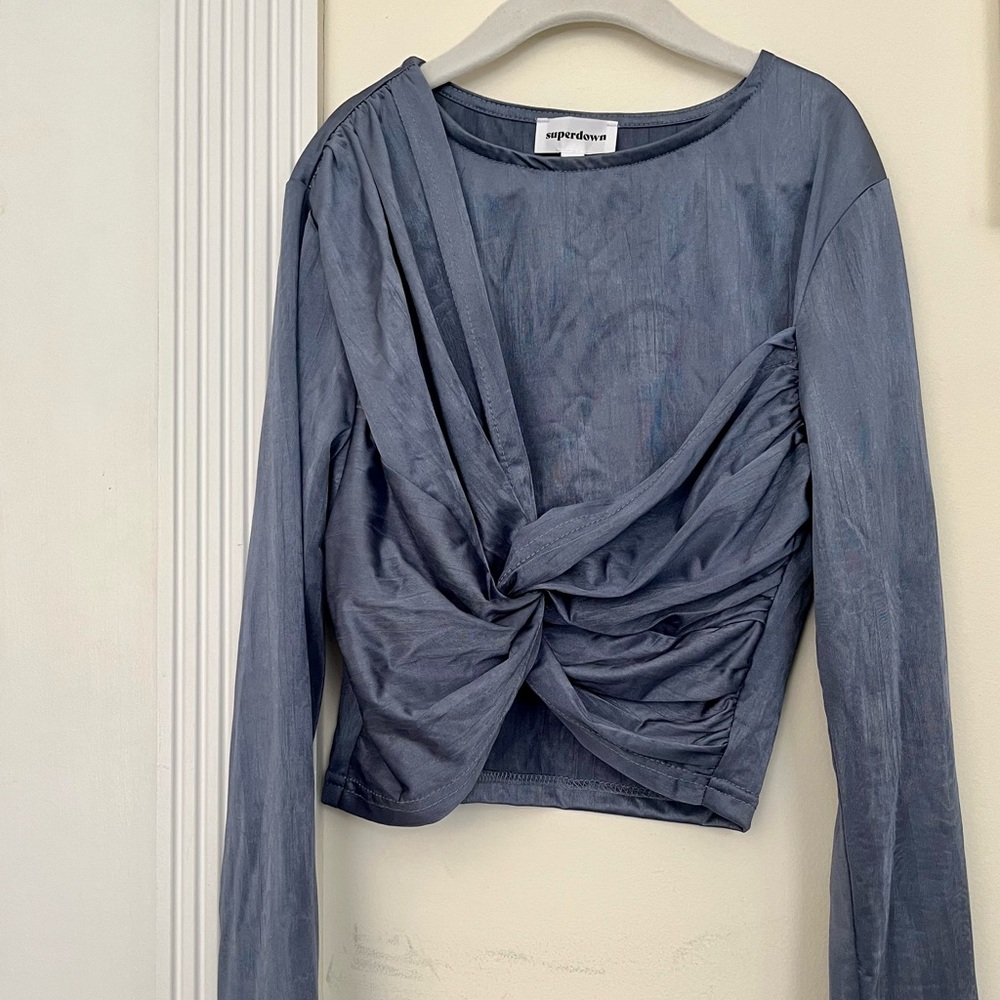Superdown Drew Twist front top